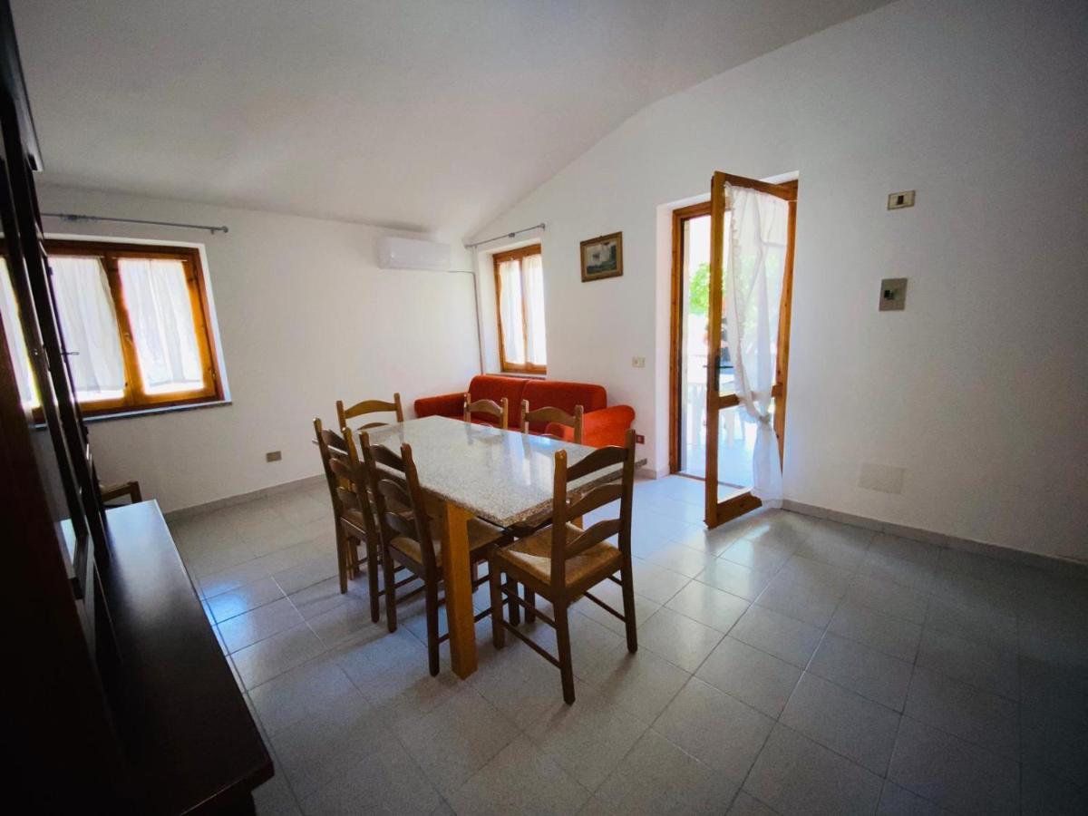 Residence La Cinta 8 San Teodoro  Exterior foto