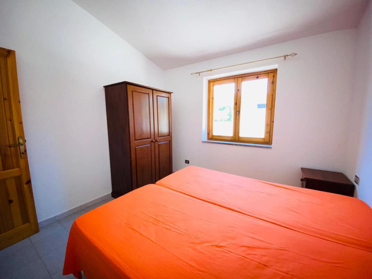 Residence La Cinta 8 San Teodoro  Exterior foto