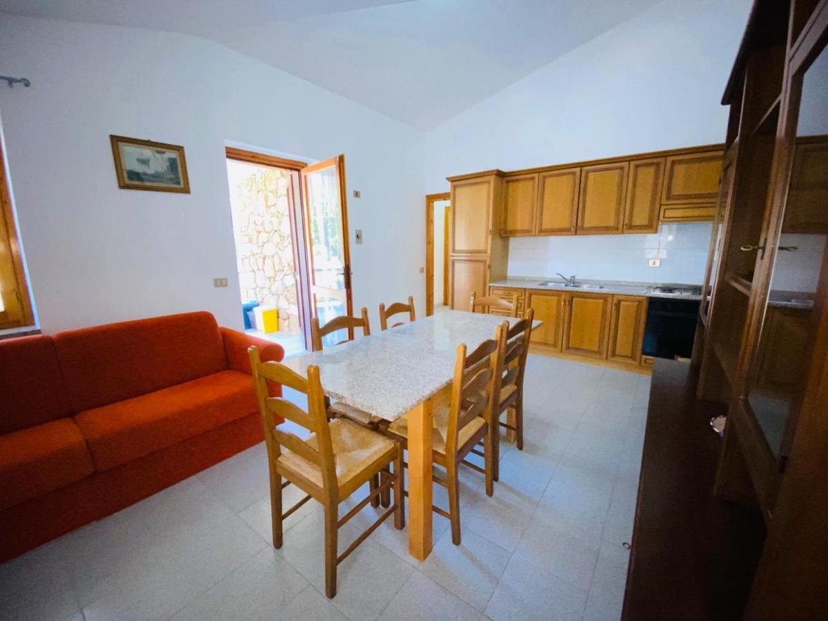 Residence La Cinta 8 San Teodoro  Exterior foto