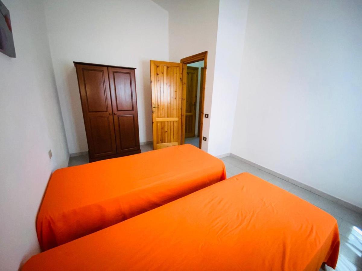 Residence La Cinta 8 San Teodoro  Exterior foto
